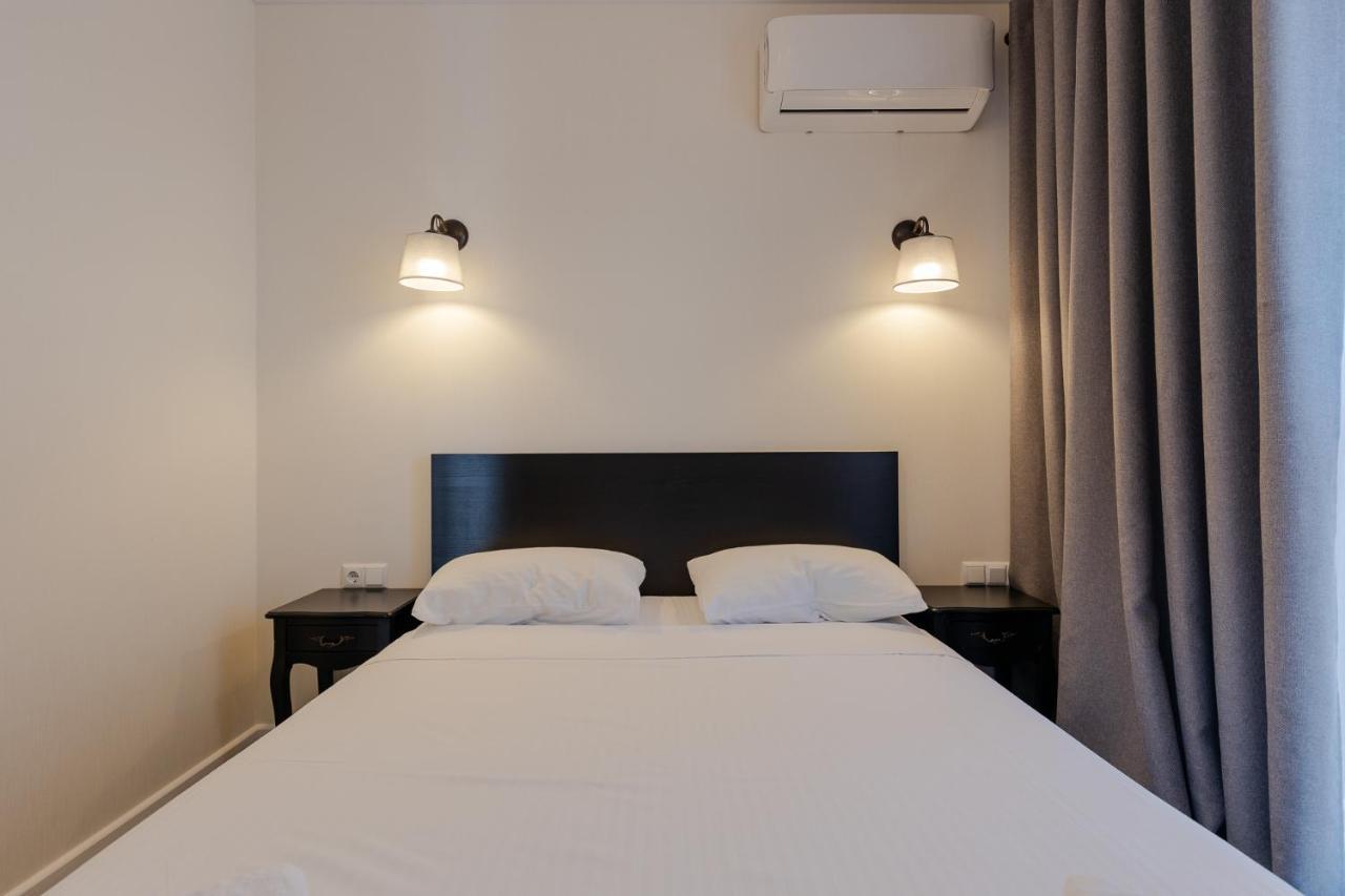 The Spot Apartments - Orbi Beach Tower バトゥーミ エクステリア 写真