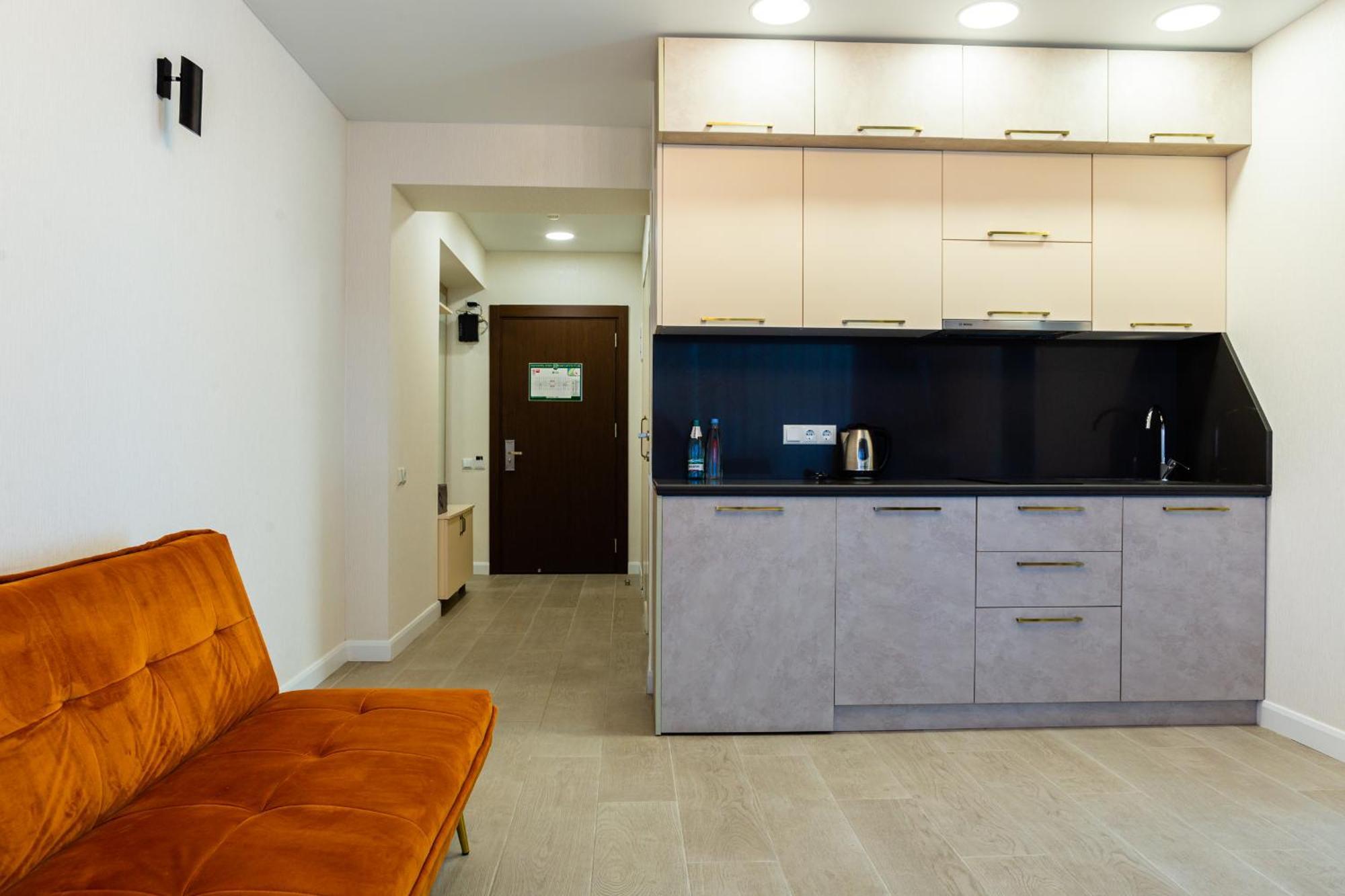 The Spot Apartments - Orbi Beach Tower バトゥーミ エクステリア 写真