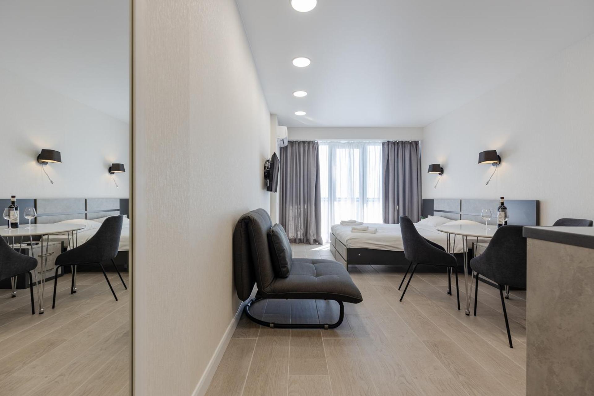 The Spot Apartments - Orbi Beach Tower バトゥーミ エクステリア 写真